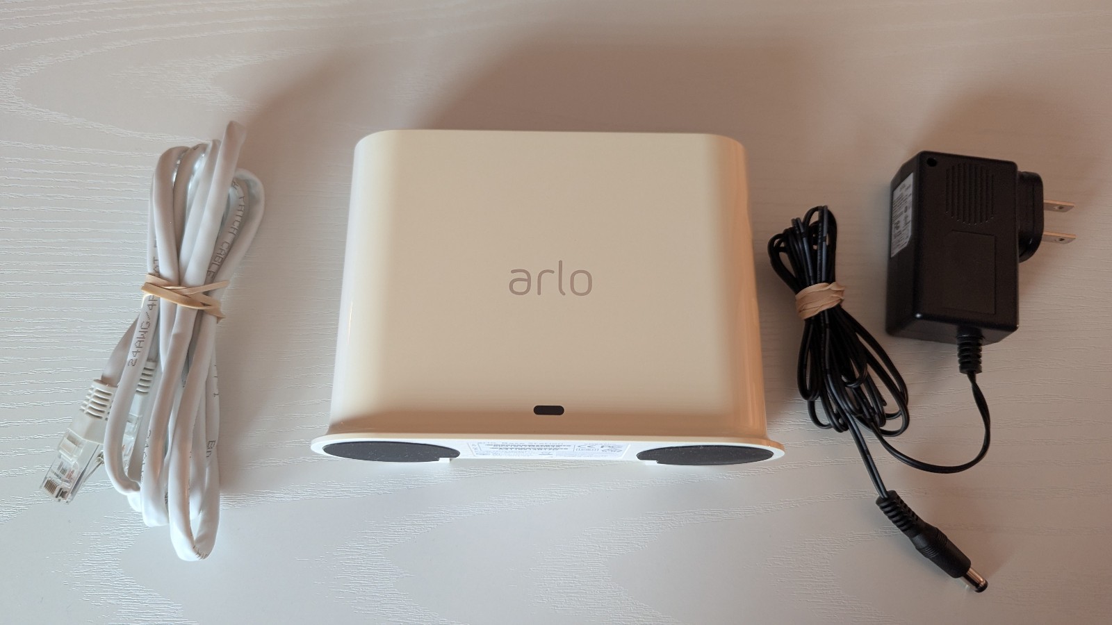 Arlo Ultra VMB4500 Smart Hub Wire-Free Pro, Pro 2, Pro 3 Base Station + ADAPTER