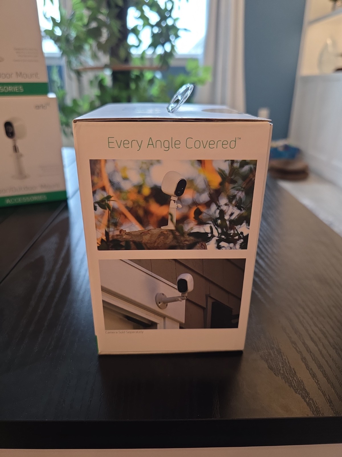 NETGEAR Arlo Adjustable Indoor/Outdoor Camera Mount – Sealed New in box