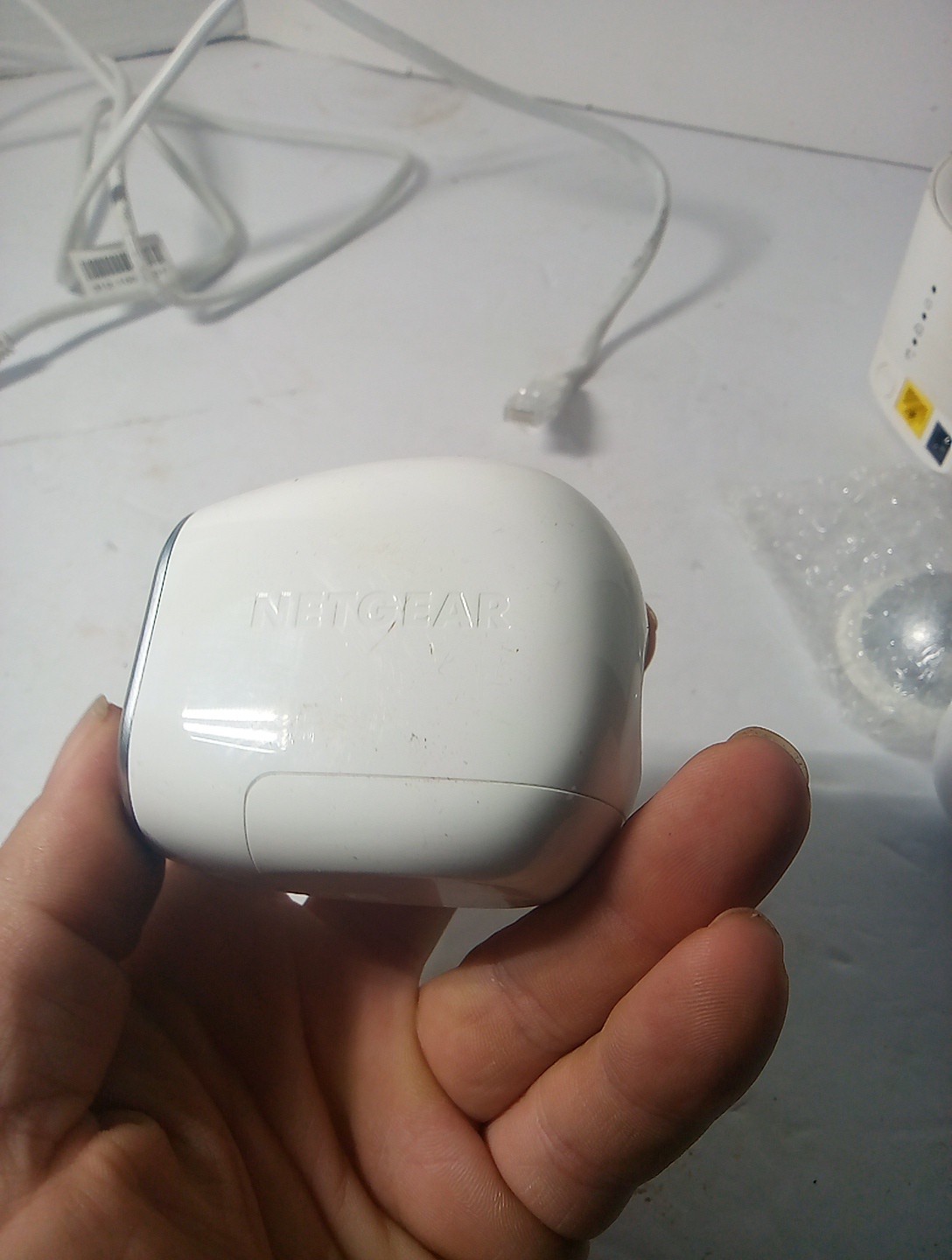 NETGEAR VMS3330-100NAS 3 HD Wireless Security Camera – White