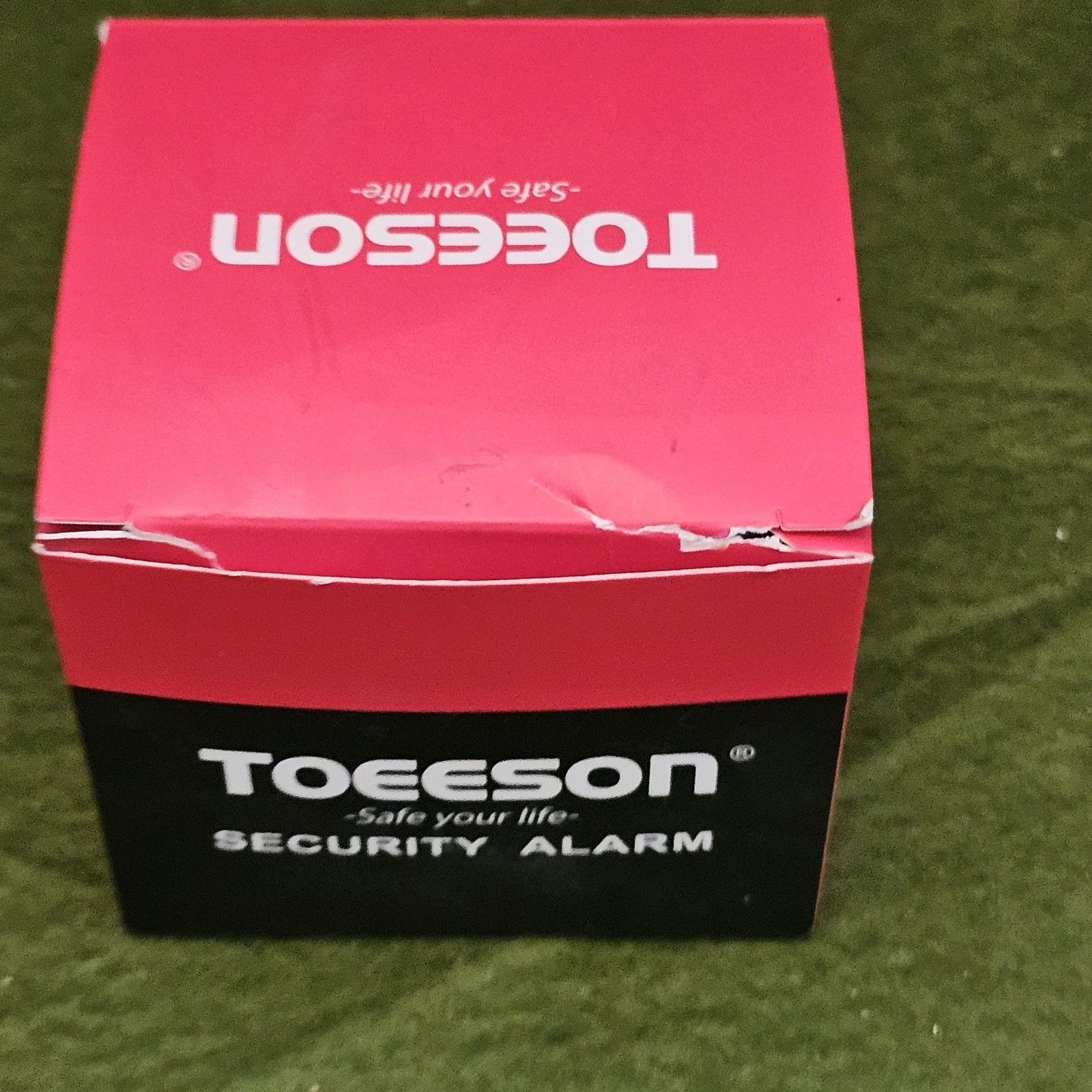 Toeeson Security 6 Alarms With Chime For Doors & Windows Sensors New Open Box