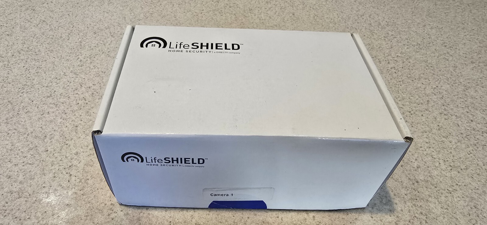 LifeShield SCH1R1-29 White & Black Wired SCH1R0 Camera with Stand & Power Cable