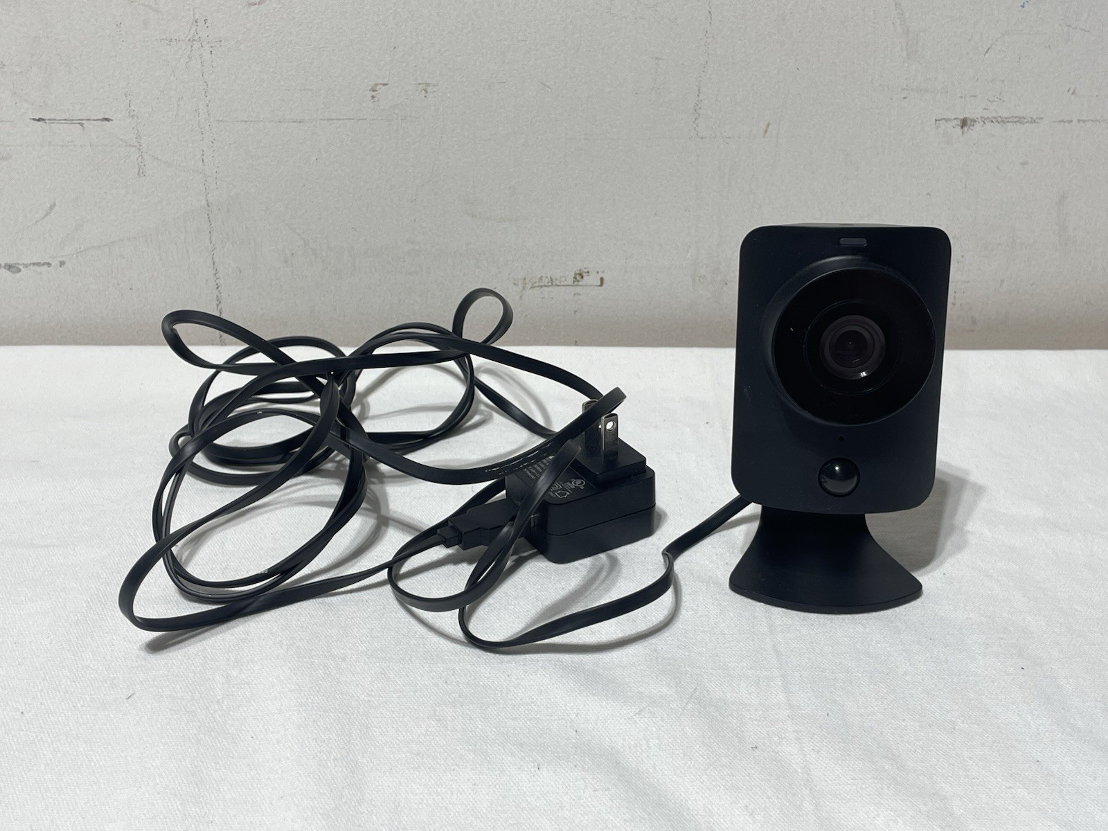 SimpliSafe SSCM2 Indoor Security Camera Black Home Security System
