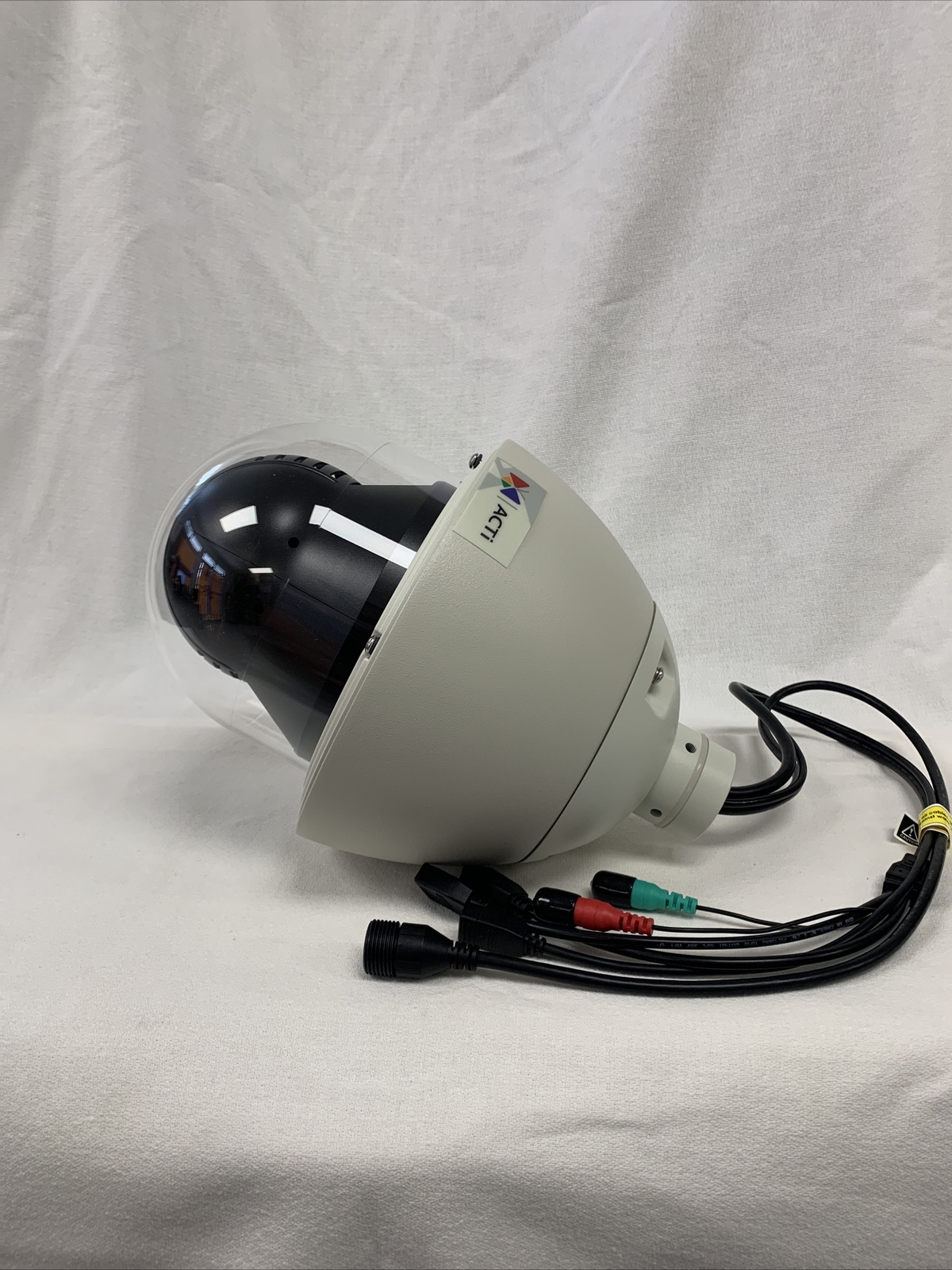 Acti I94 PTZ x Zoom IP Digital Camera With Back Box And Wall Mount Included