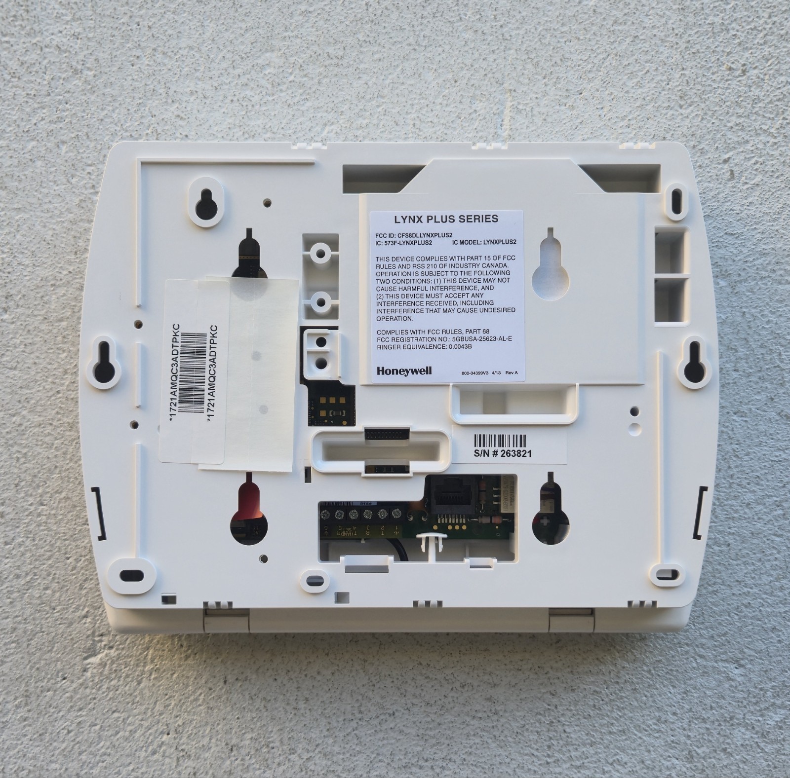 Honeywell Security Alarm LynxPlus2 No Box Battery and Transformer isNot Included