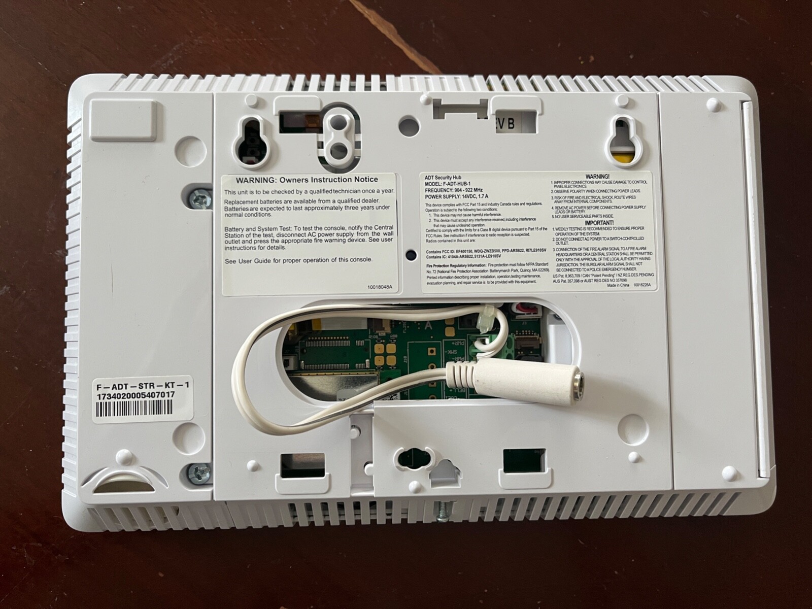 Samsung SmartThings ADT Home Security Hub F-ADT-HUB-1 + Charger
