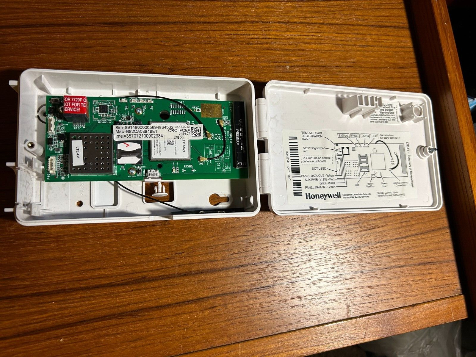 HONEYWELL* MOD-LTEM-XV LTE Cat M1 Alarm Communicator for VISTA Resideo -Verizon