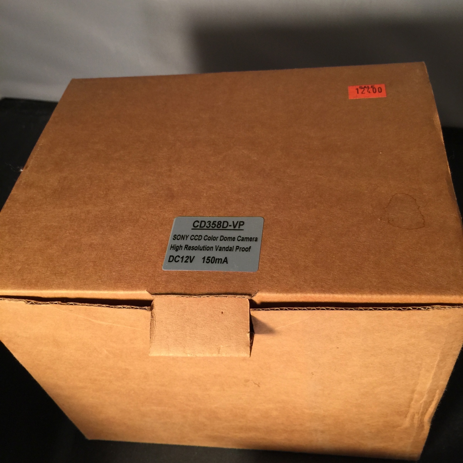 Sony CD358D-VP CCD Color Dome Camera Hi-Res
