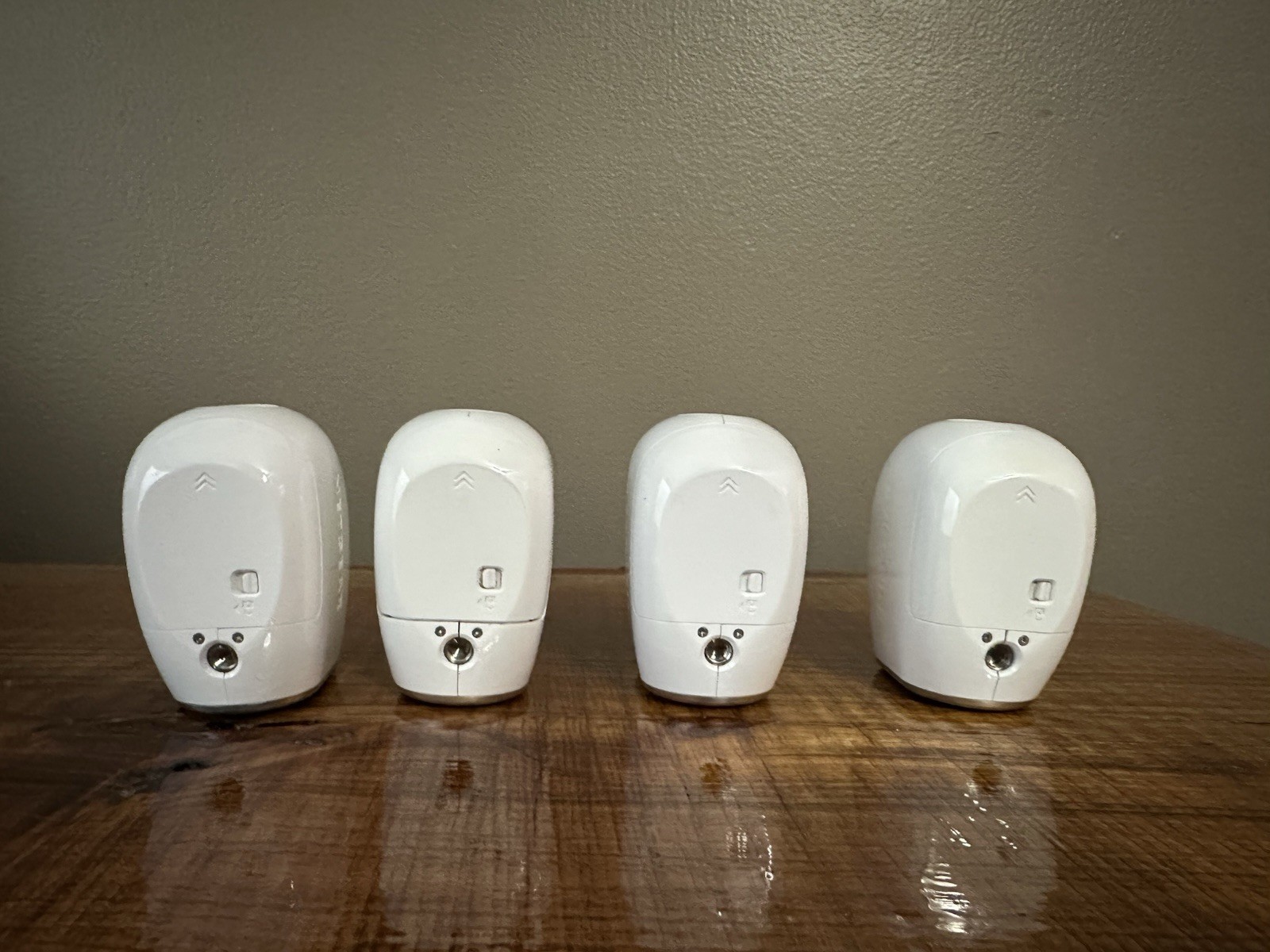 Arlo 4 Camera Wireless Security System Motion Detection Night Vision VMS3430