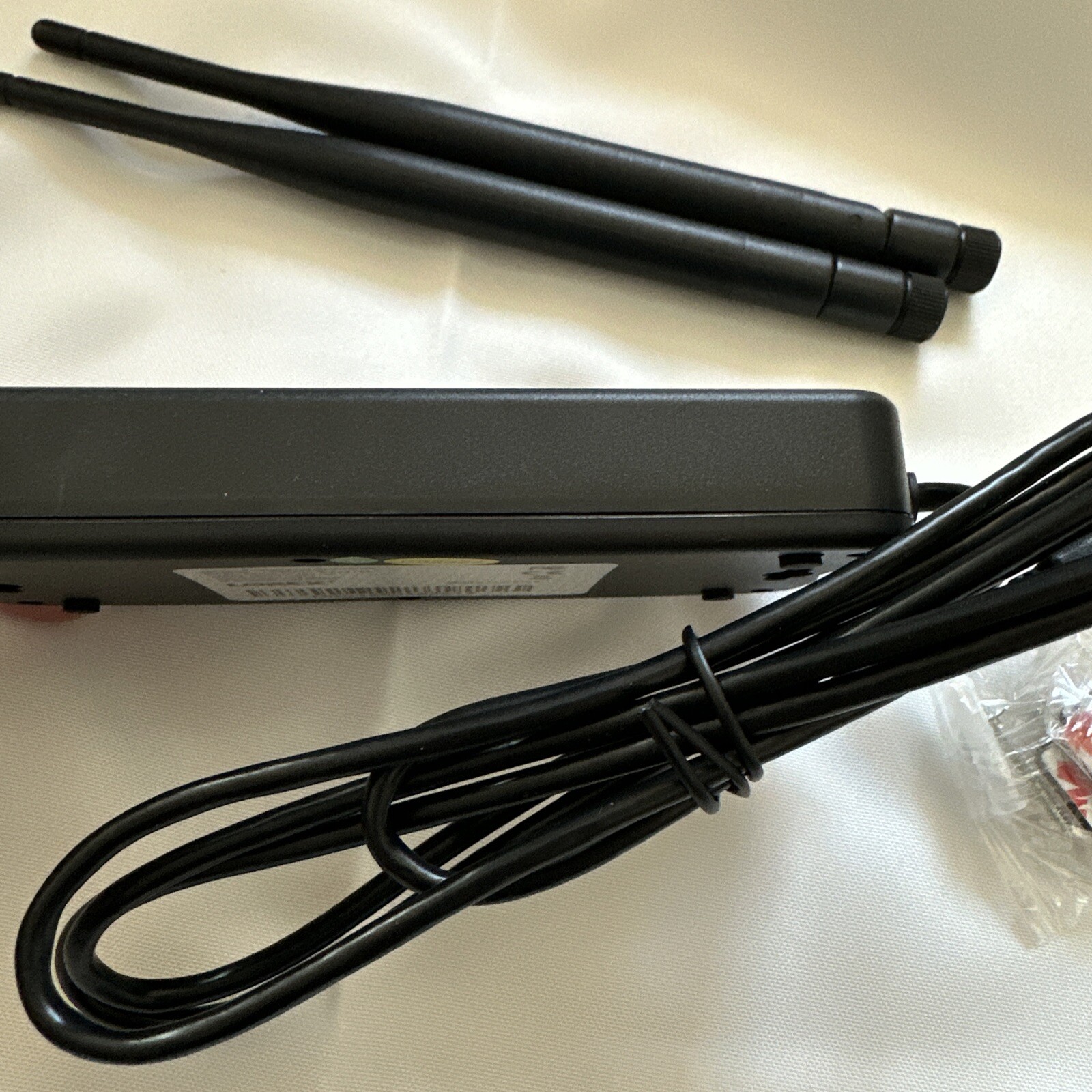 Lorex LWB6801-W 6 Channel 1080P Wireless USB Receiver 2.4 GHz