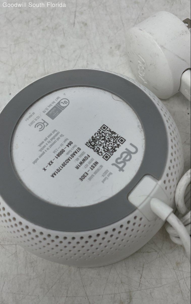 Google Nest A00249 White Wireless Guard Hub And 2 Tags Secure Alarm System
