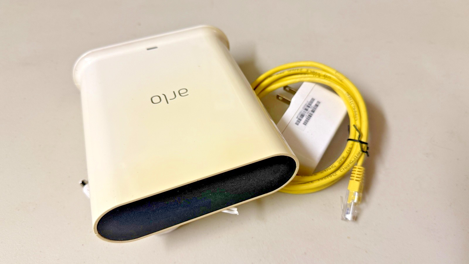 Arlo VMB5000 Ultra Smart Hub for Arlo Pro, Arlo Pro 2 and Arlo Ultra