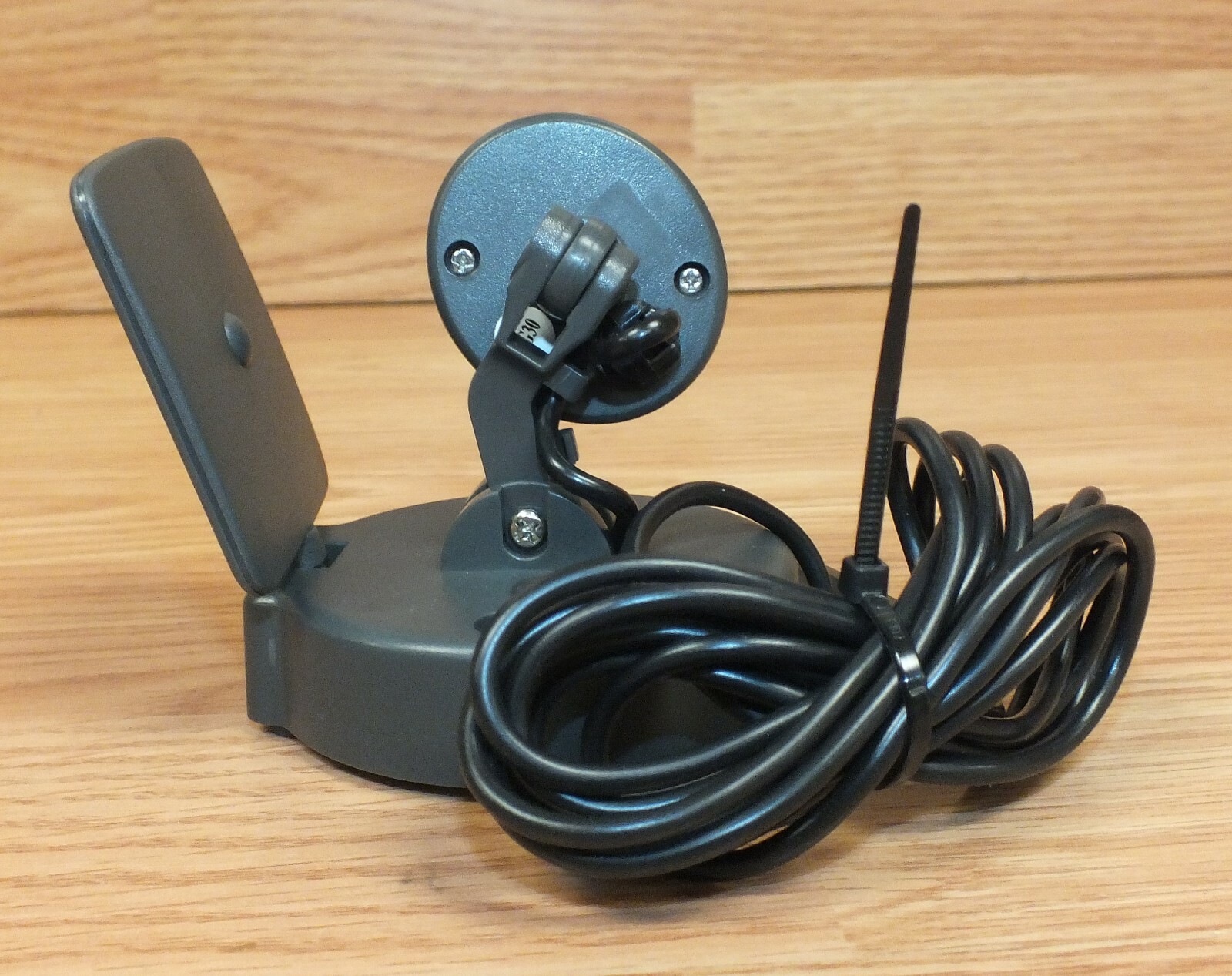 X10 Security Surveillance Color Video 2.4GHz Anywhere Camera (XX16A-C) *NEW*
