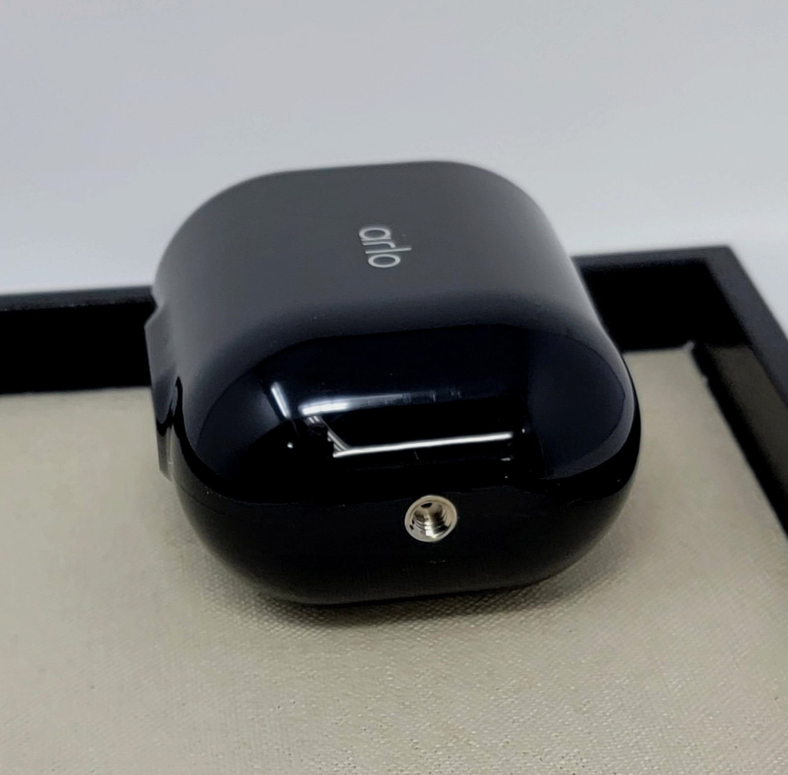 Arlo Ultra 2 4K VMC5040 Wireless Add On Security Camera Battery & Mount BLACK
