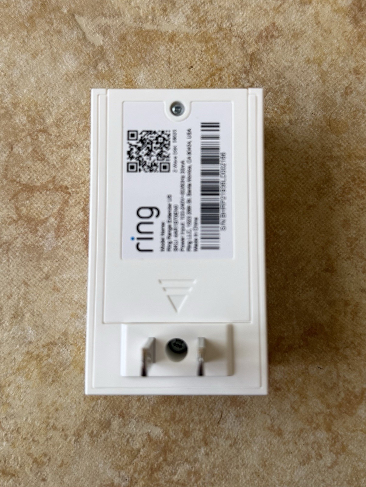 BRAND NEW Ring Range Extender (1st Gen) Model 4AR1S70EN0 – FREE SHIPPING!