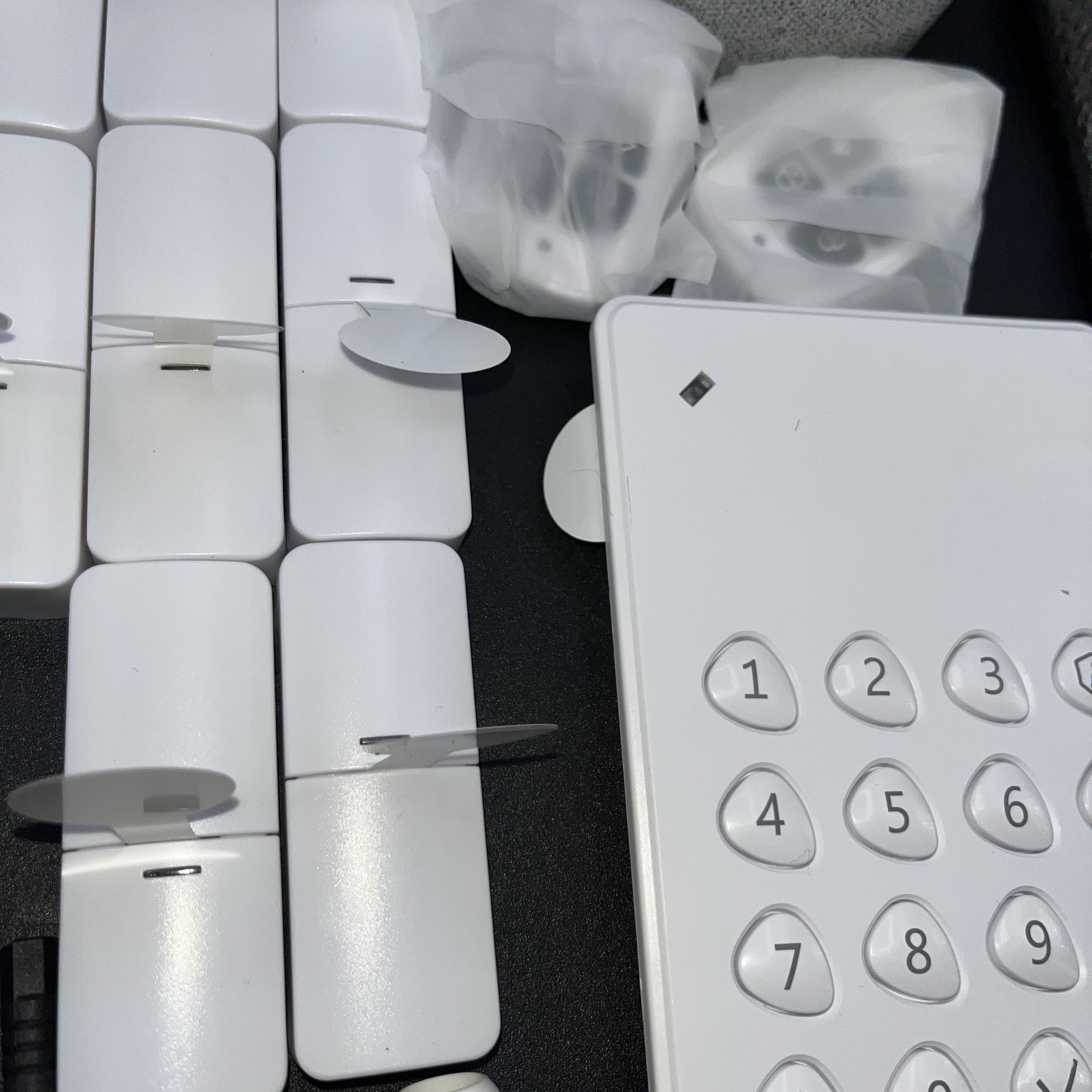 NEW! Tolviviov DP-W2 Wireless Alarm System 15-Piece Set Home Security Kit NIB