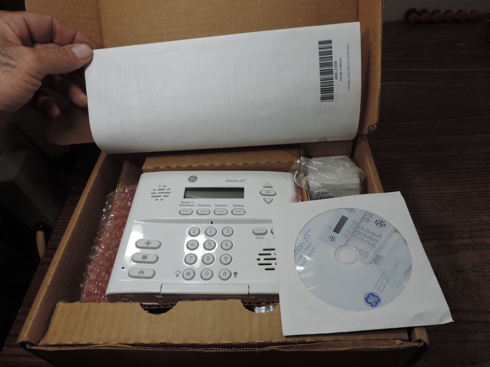 GE Simon XT Sum4 Interlogix 600-1054-95R-SUM4 Alarm Key Pad