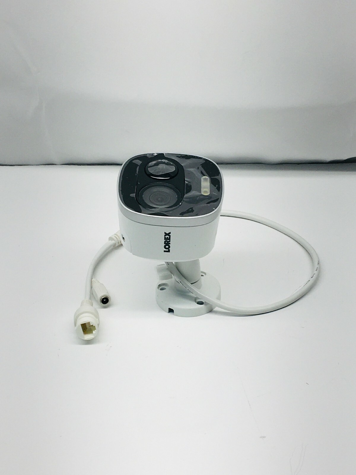 Lorex LNB8105X 4K Ultra HD Active Deterrence IP Bullet Camera
