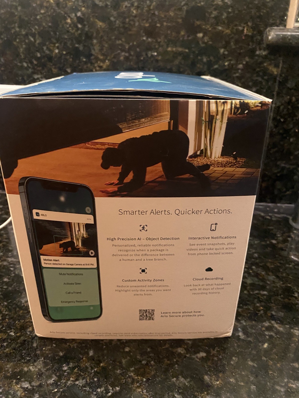 Arlo Ultra 2 UHD 4K Wire-Free Spotlight Security Camera – Mag Mount