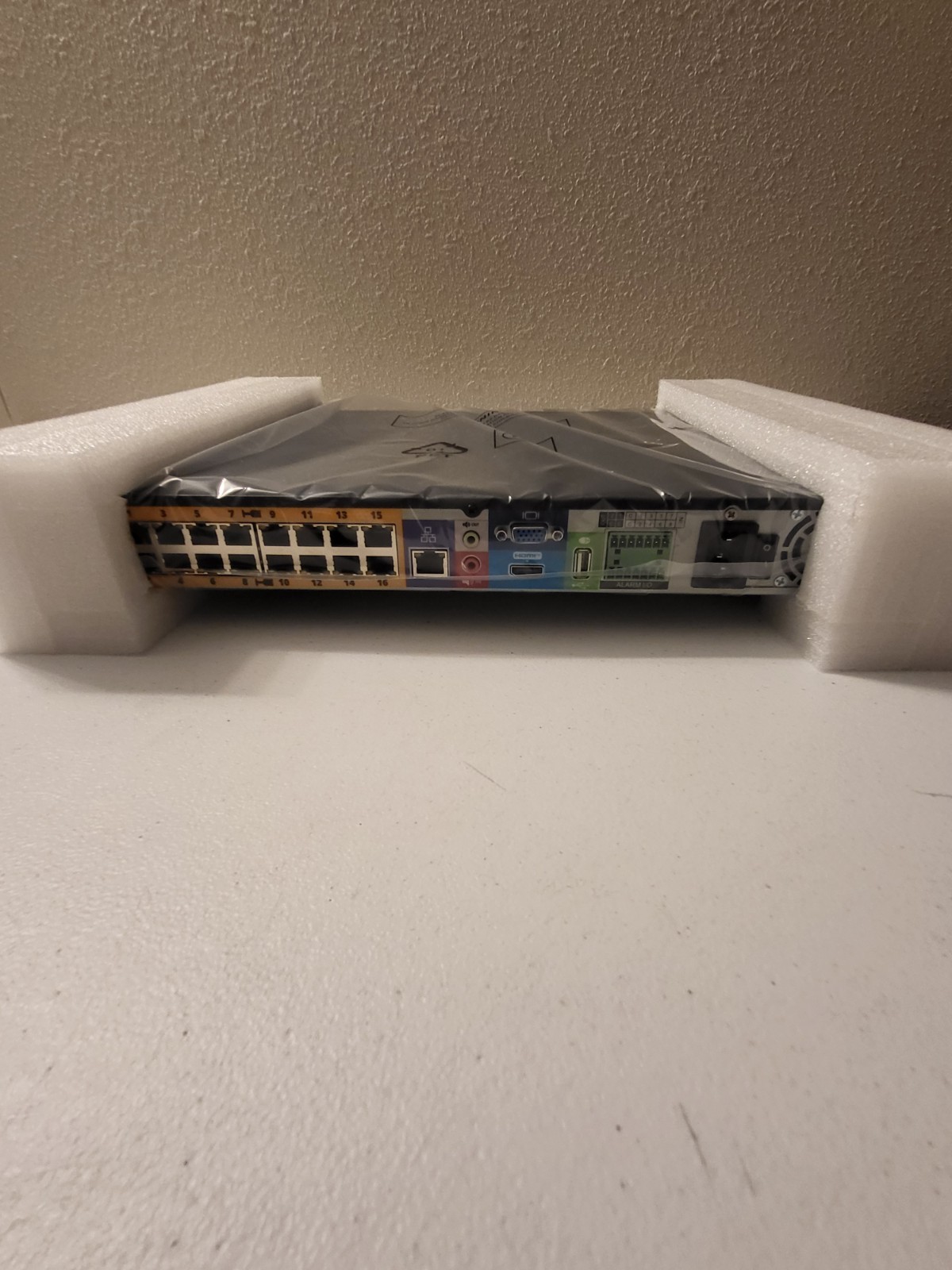 Defender Sentinel NVR, NSNVR-16-A-2T, 4K Ultra HD 16 Ch POE 2TB No Cameras New