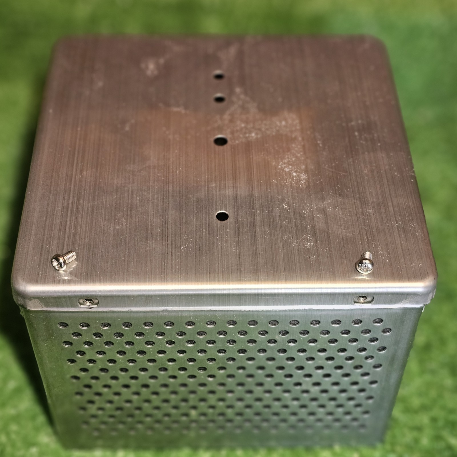 Revere Siren Speaker RVL-18C/SPK-SC 18 Watt W/Cabinet Package NOB