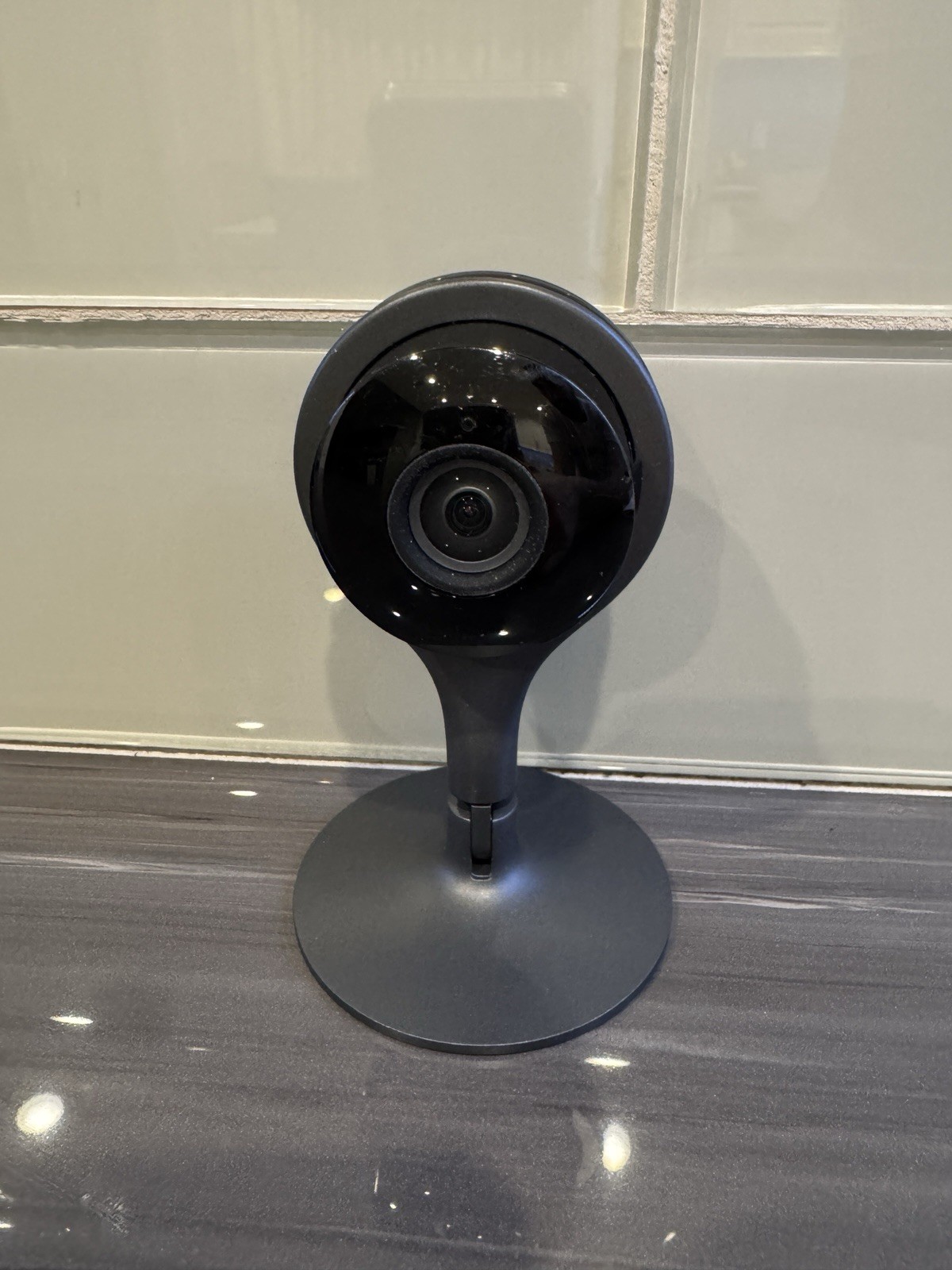 Nest NC1102ES 1080p Indoor Security Camera – 1st Generation