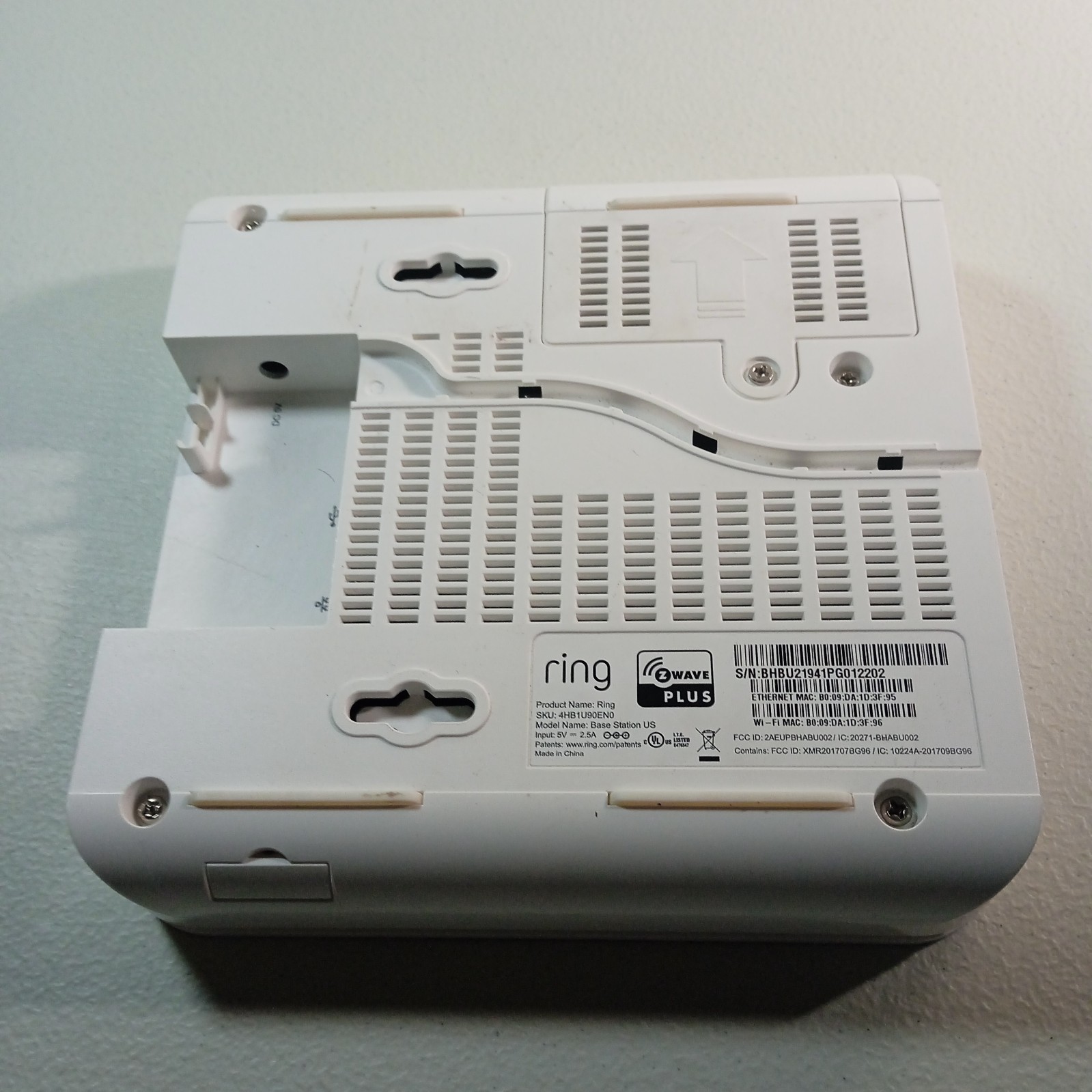 Ring Alarm Base Station US Z Wave+ 4HB1U9-0EN0 Gen No Power Cord.