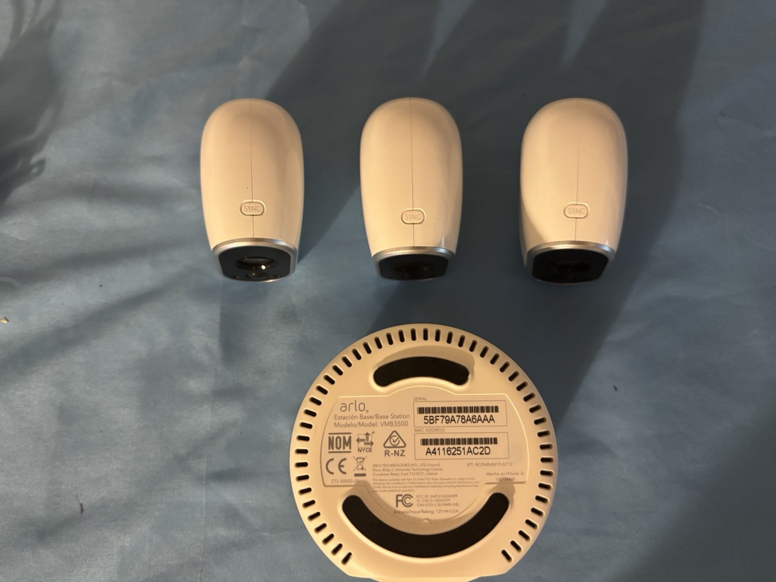 Arlo VMB3500 Base Station + 3 Wireless Cameras No Batteries