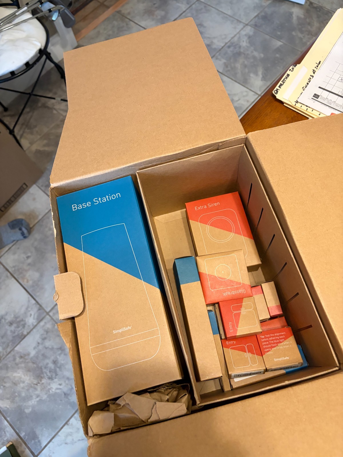 Simplisafe Oakhaven Security System Unused 15 Pieces