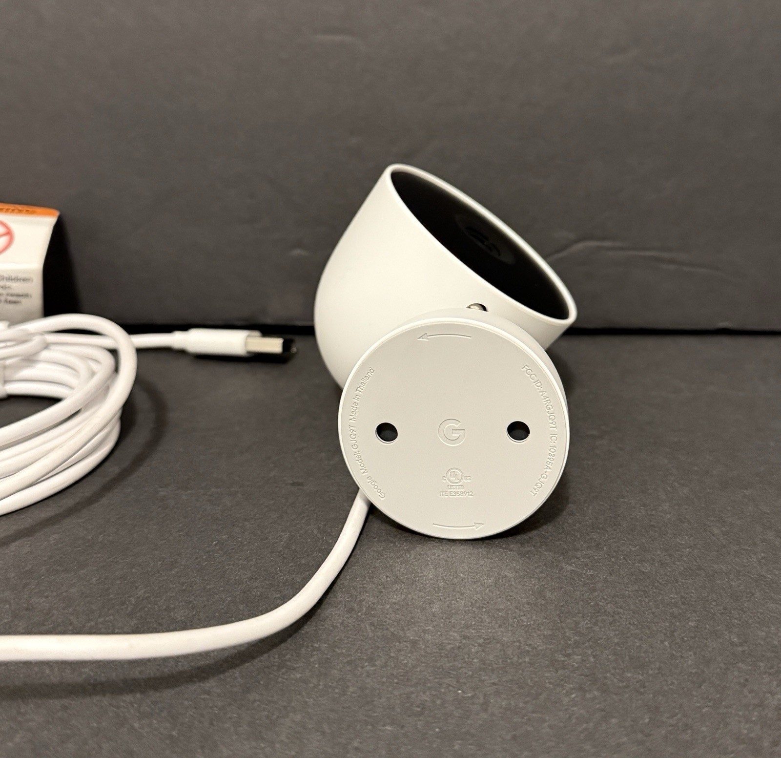 Google Nest Security Cam Indoor 1080p Wired 2nd Generation (White Snow) GJQ9T