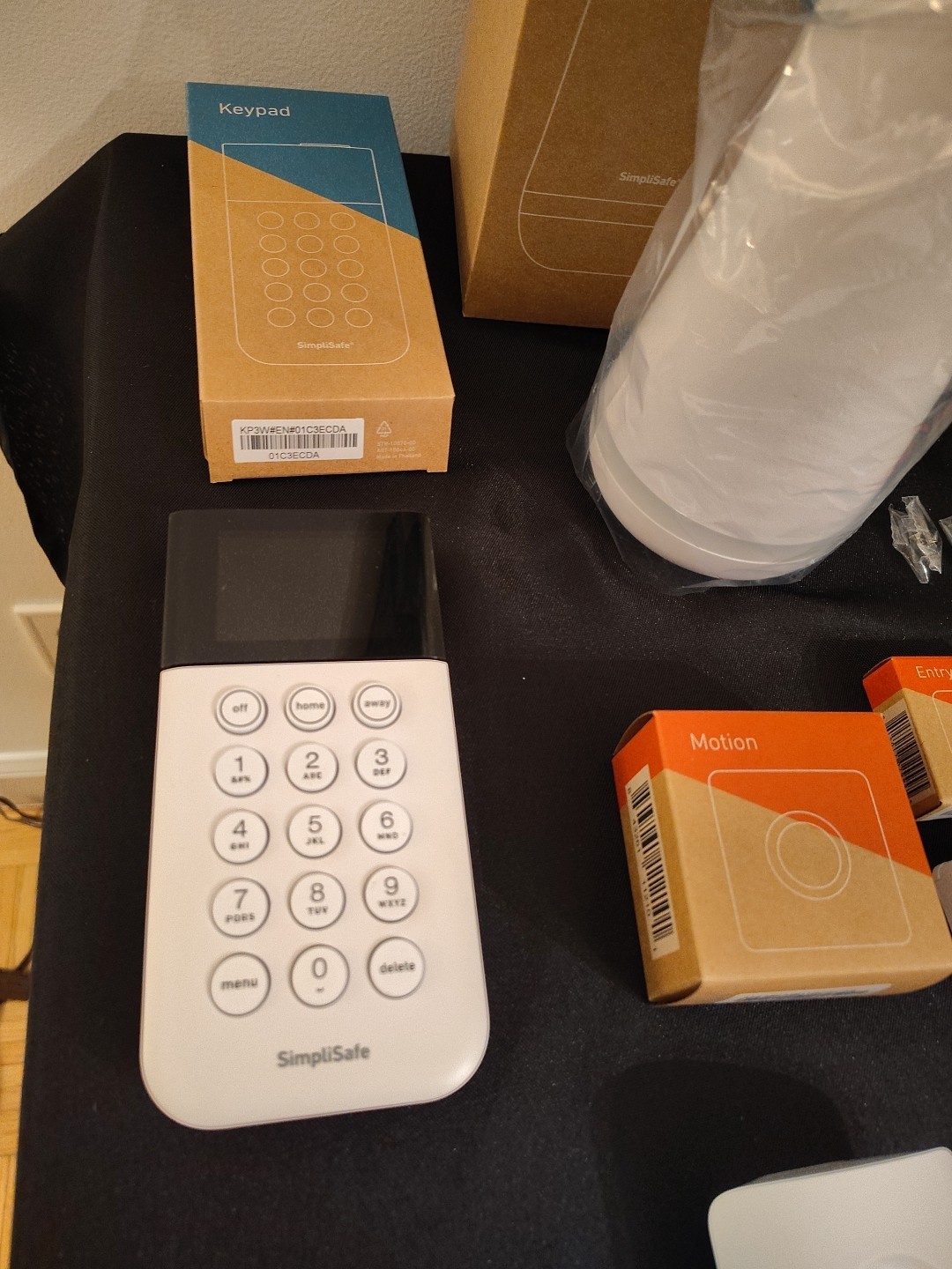 SimpliSafe Home Security 9pc system 24/7 Base Keypad Sensors Keyfob manuals +