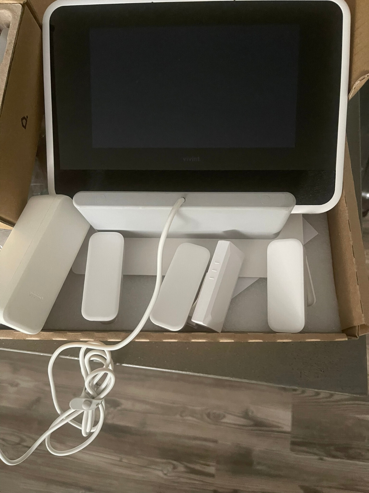 Vivint New Model Panel & Pro Doorbell Cam with 4 Sensors