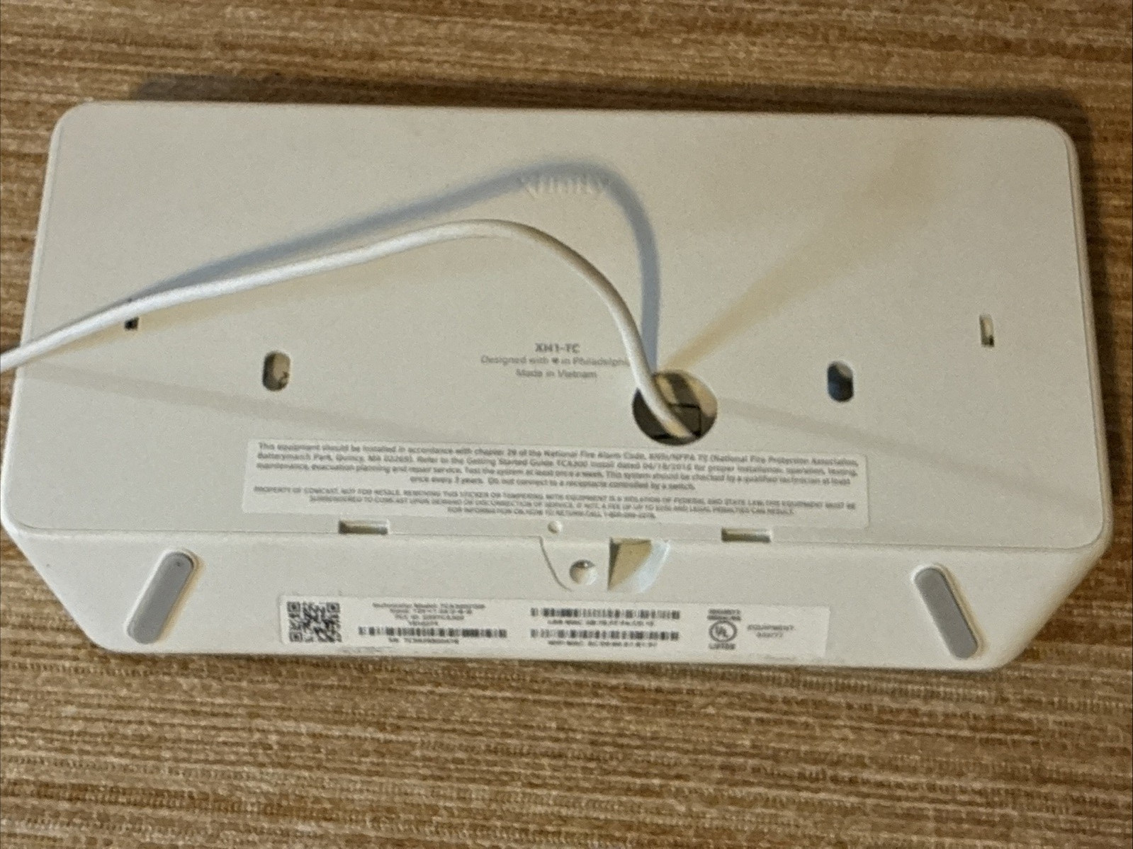 Comcast Xfinity Home Security Touchscreen Control Panel XH1-TC White