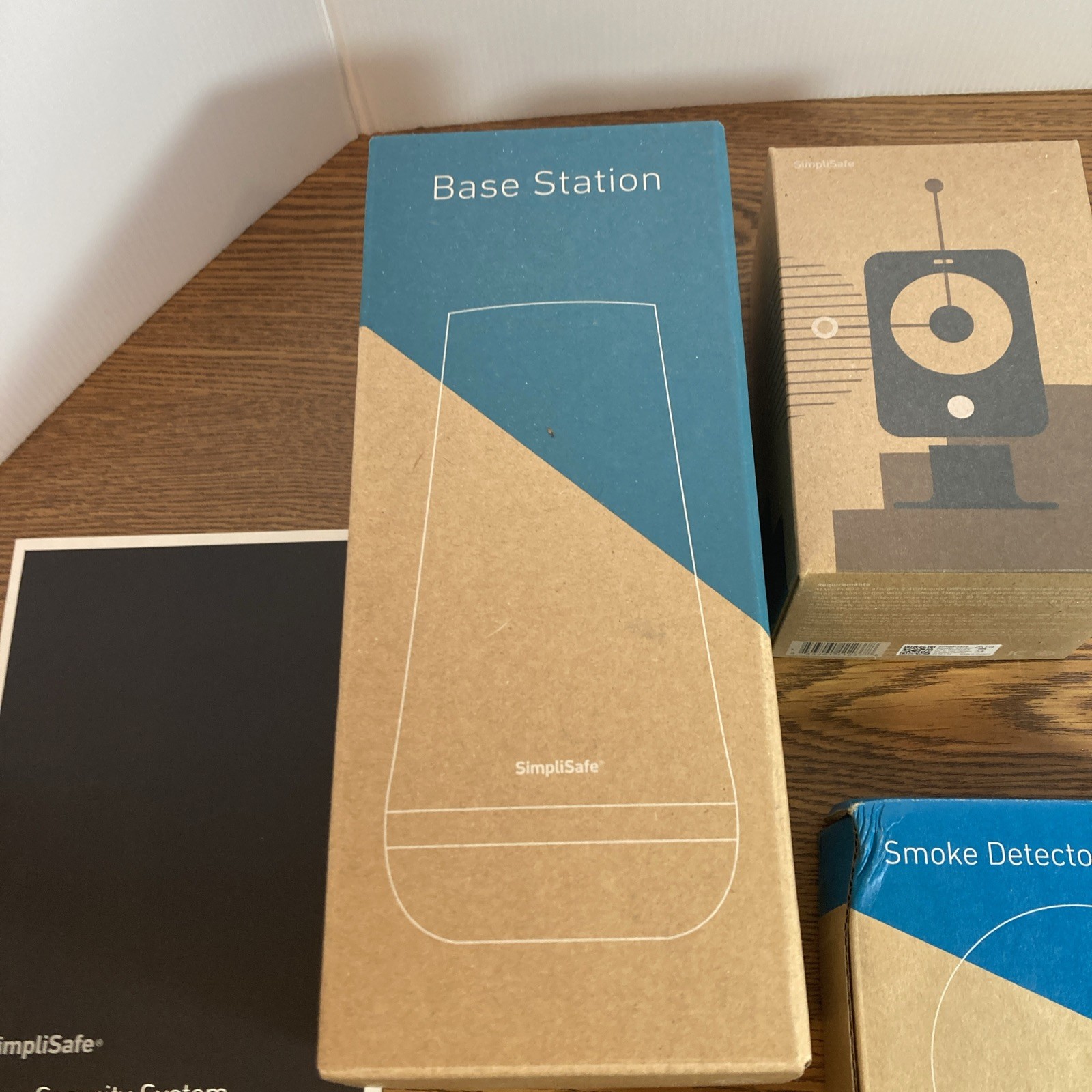 SIMPLISAFE Indoor Alarm System Base Keypad HD Camera Water Smoke Sensor Entry