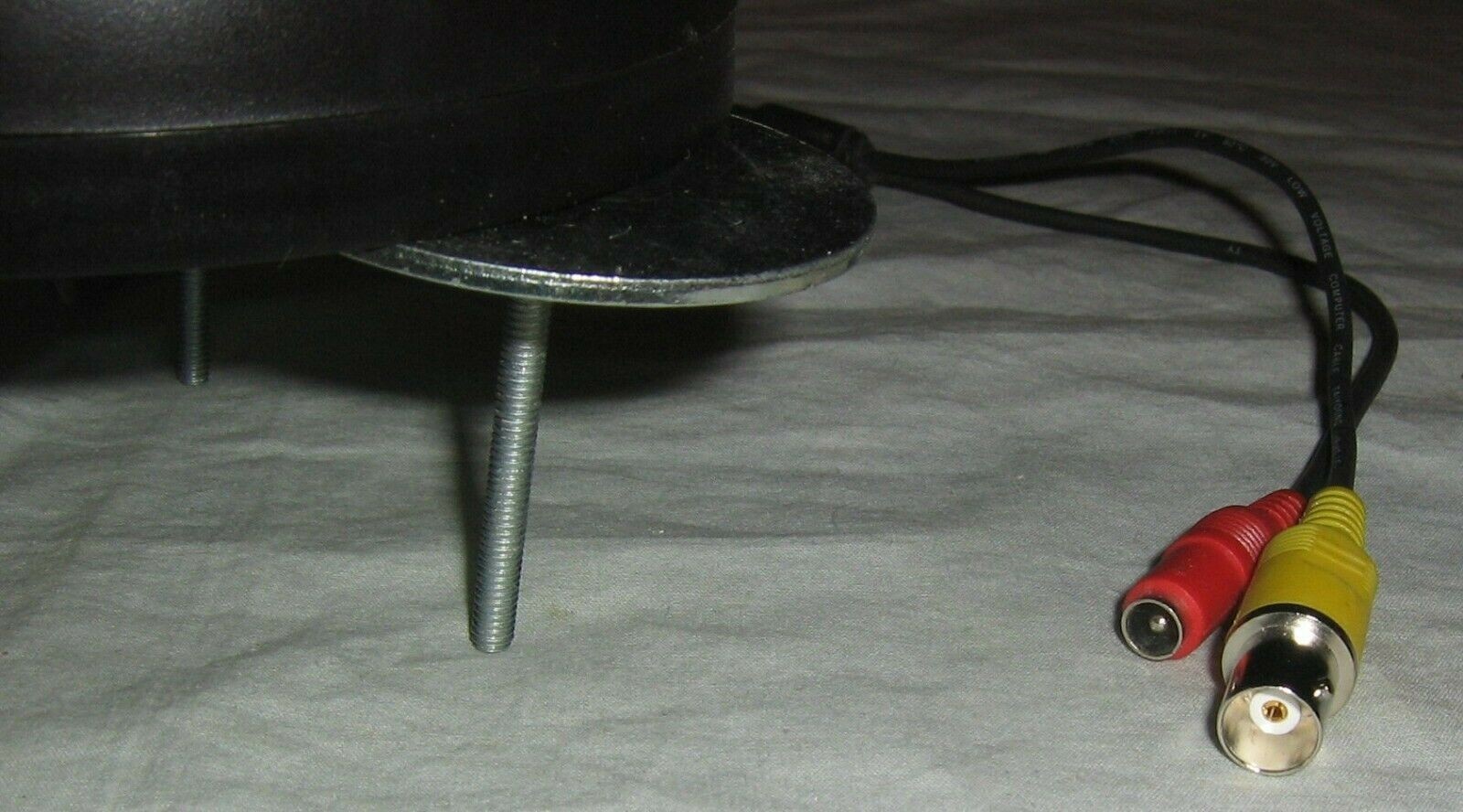 High Resolution Mini Color Dome Camera KCD 520, 1/3″ Sony Super HAD HQ1 CCD