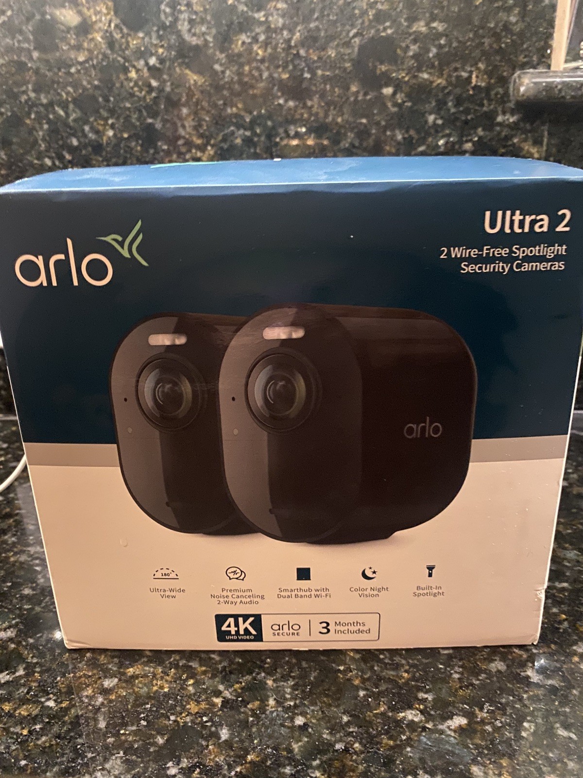 Arlo Ultra 2 UHD 4K Wire-Free Spotlight Security Camera – Mag Mount