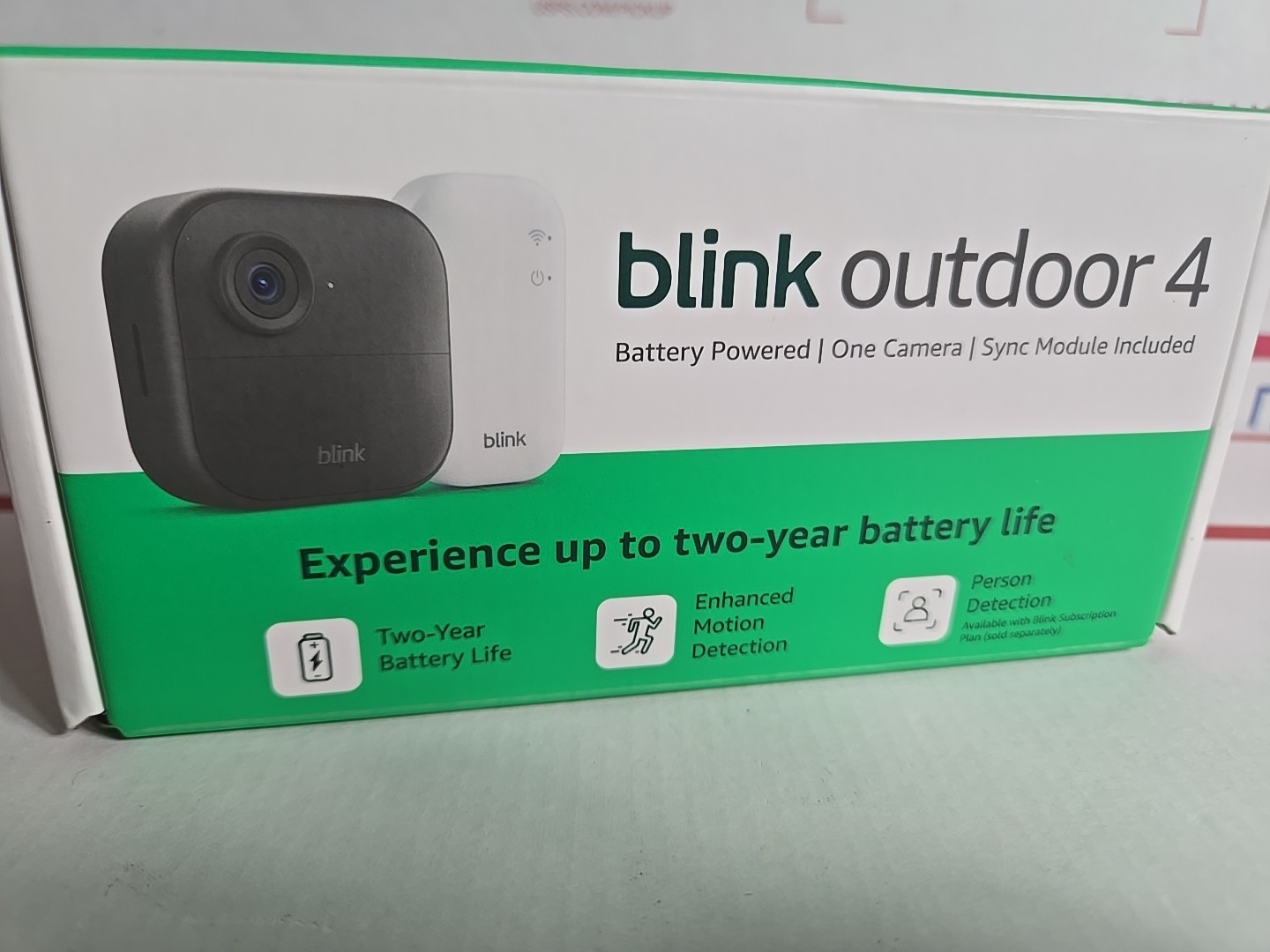 Blink Outdoor 4 Wireless smart security camera, two-year battery life, 1080…