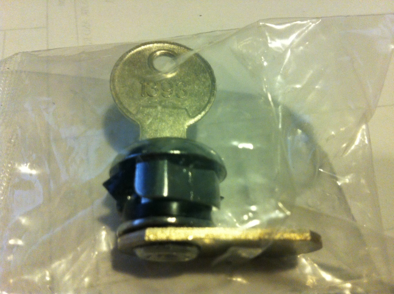Brand New Honeywell / Ademco security alarm panel lock and 1393 key