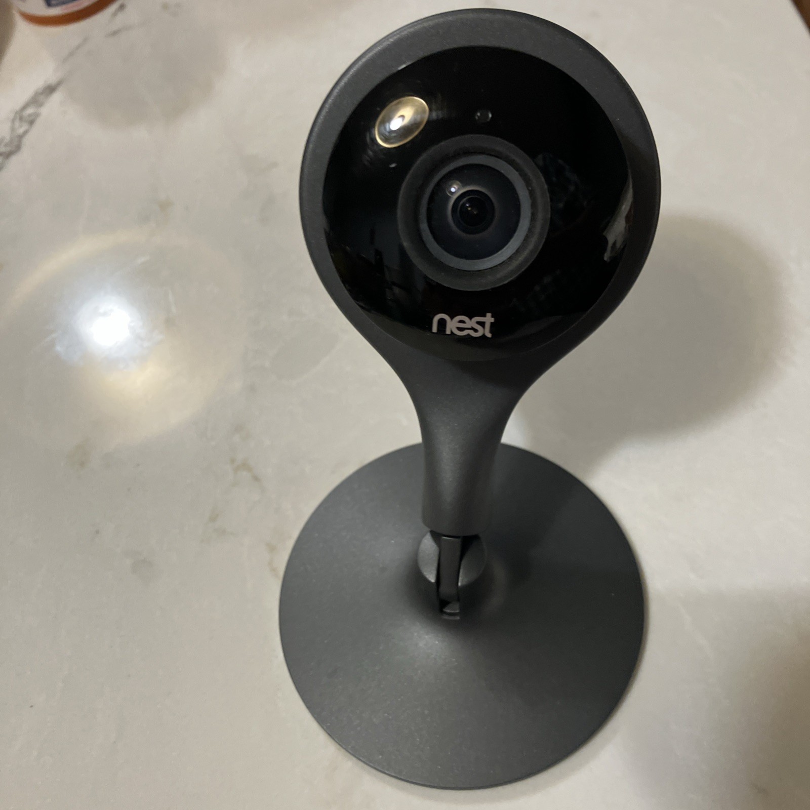 Nest Cam Indoor Security Wi-Fi Camera 1st Gen A0005 w/ Mount