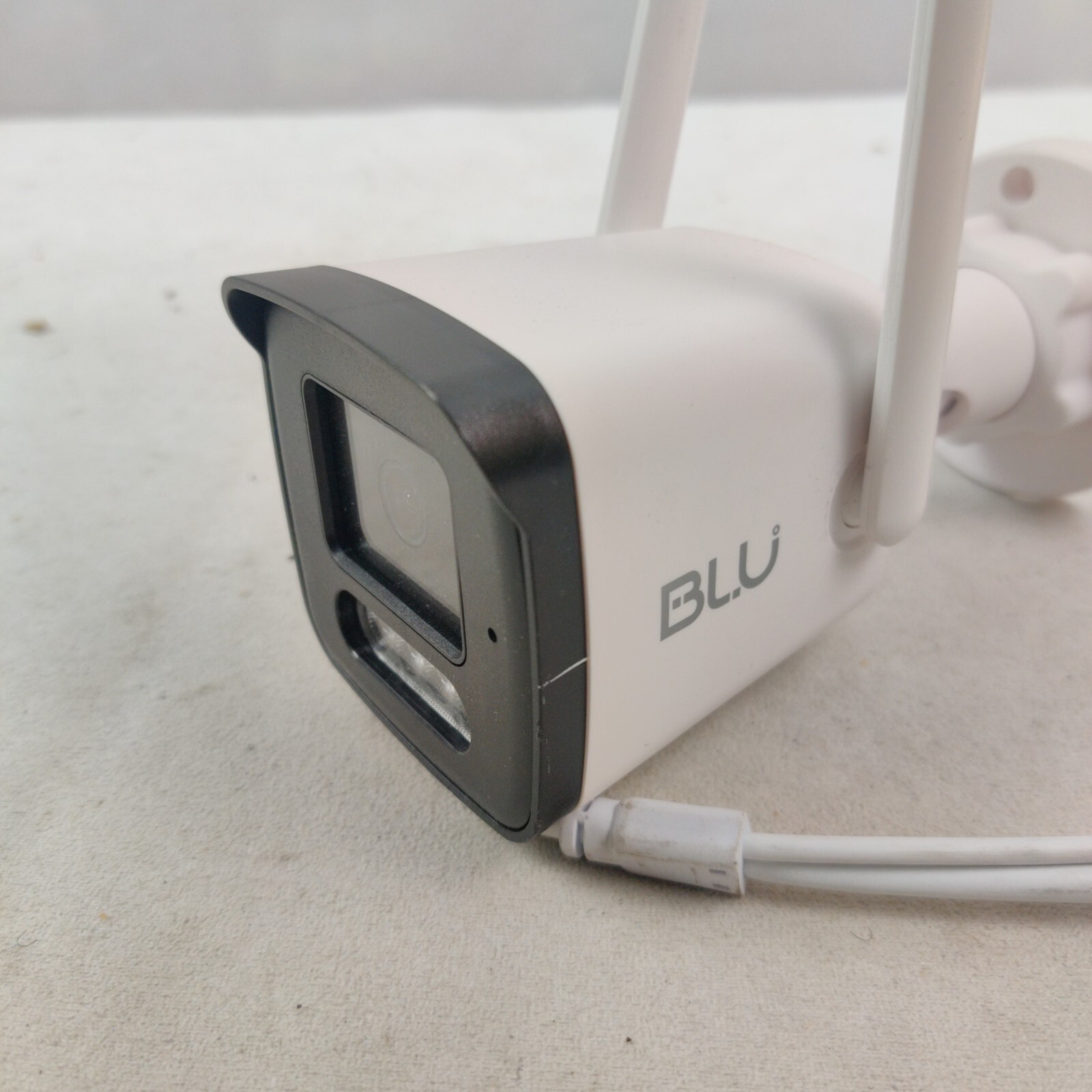 Blu 7004PW-XMT201 2.0MP 3.6MM Lens Security Camera