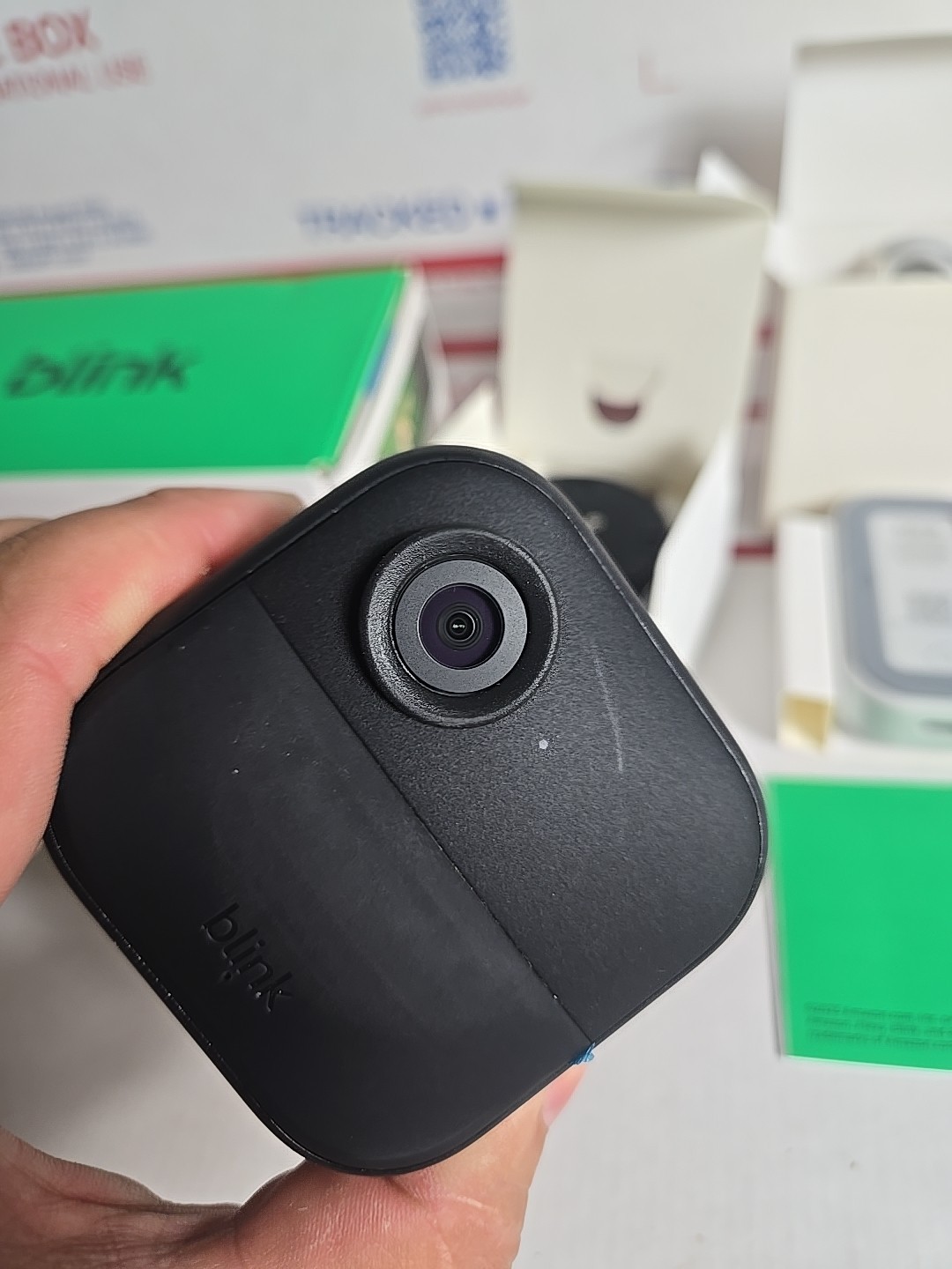 Blink Outdoor 4 Wireless smart security camera, two-year battery life, 1080…