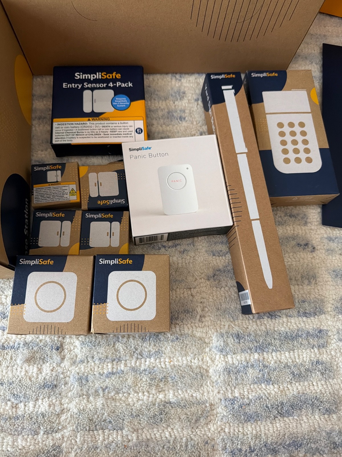SimpliSafe Home Security 13 pc system 24/7 Base Keypad Sensors Remote manuals