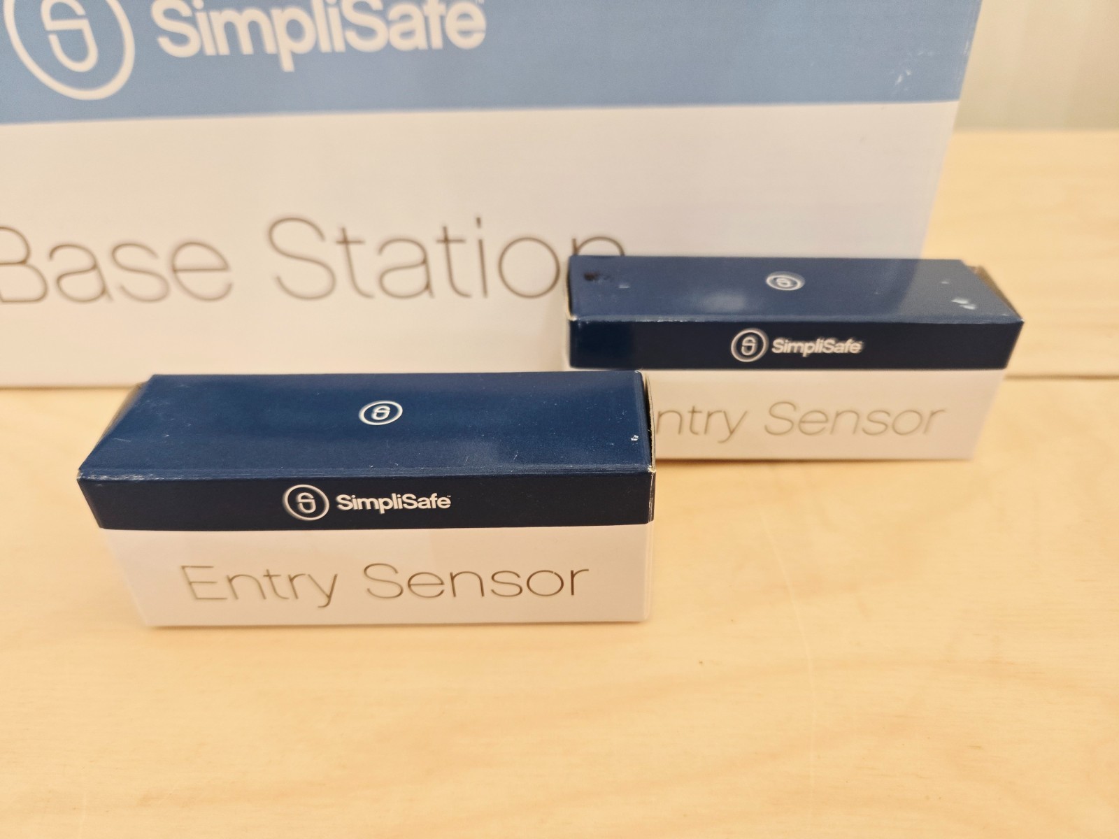 SimpliSafe SS-1500 Home Security System Open Box Base Station Keypad Sensors