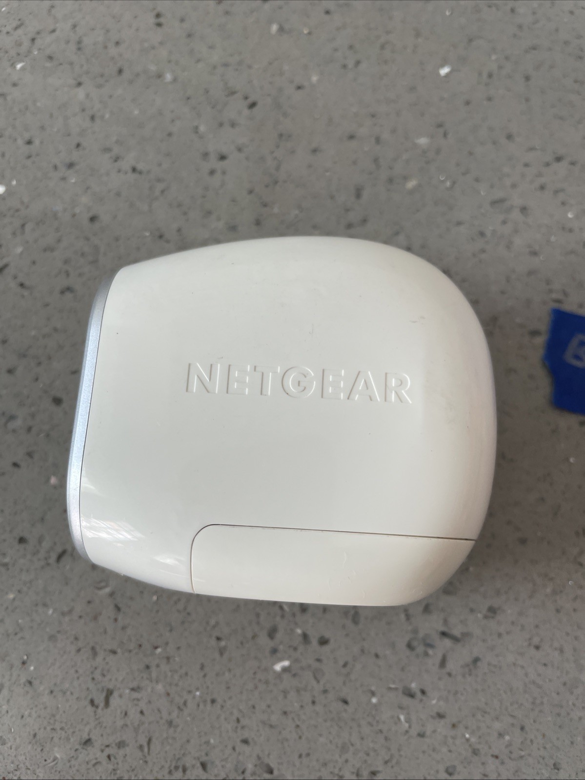 (M) Arlo NETGEAR VMC3030 HD Security Camera Magnetic