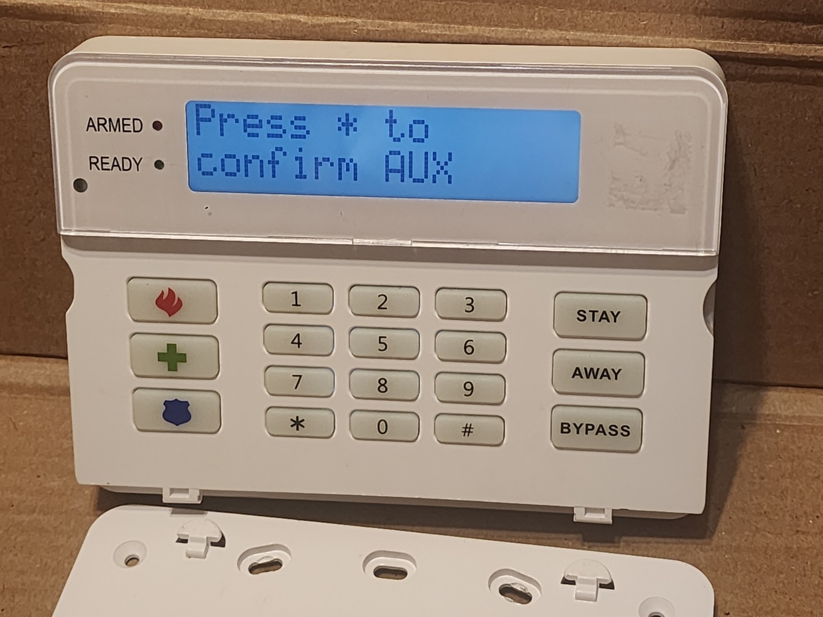 AT&T 42297 SW-ATT-PAD2W Digital Life Alarm Keypad Control Panel Only
