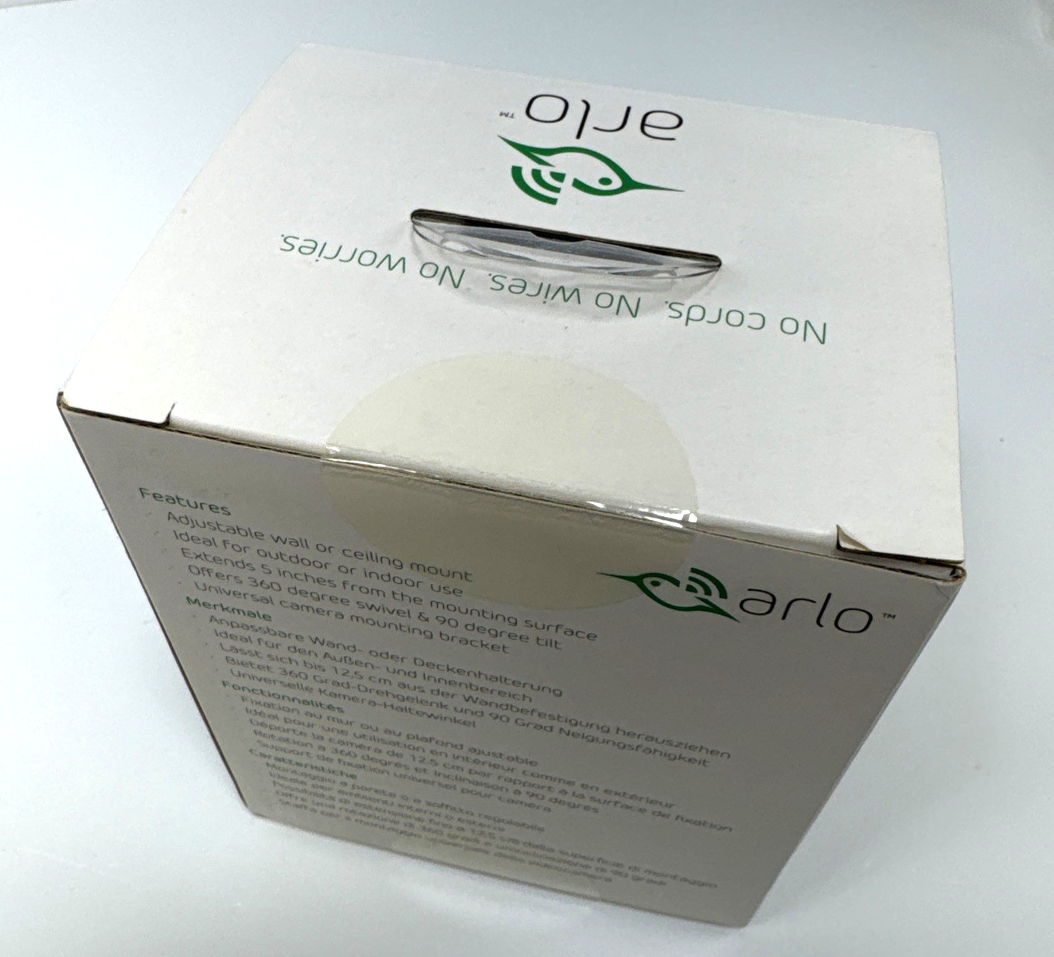 NETGEAR Arlo Adjustable Indoor/Outdoor Camera Mount New in box