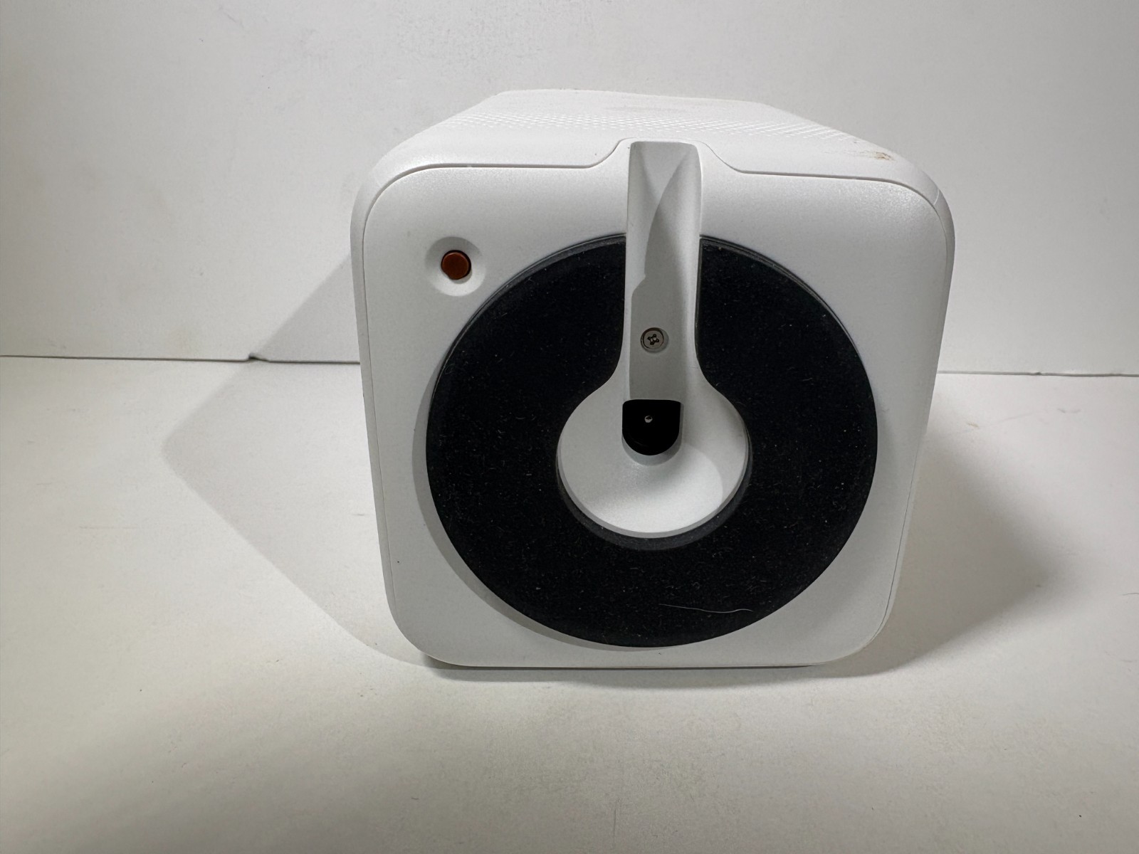 Blue by ADT Smart Home Hub Model S40LR1-01 White – Open Box