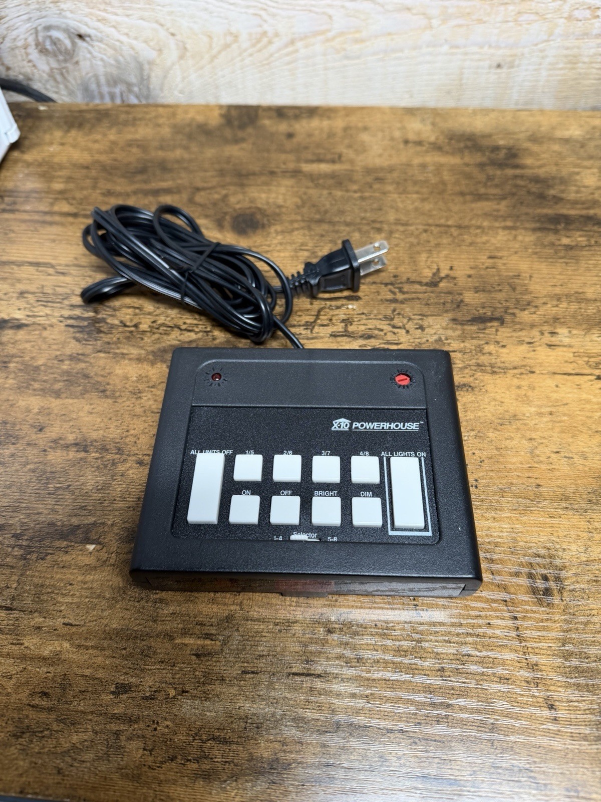 X-10 Powerhouse IR Command Center Model IR543
