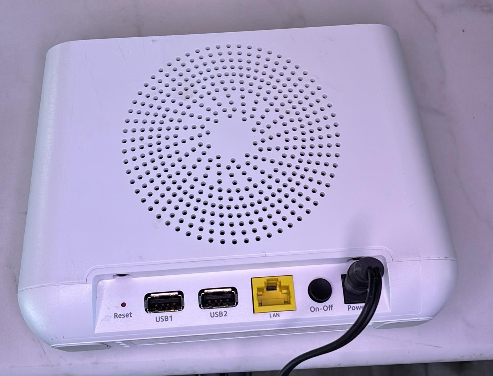 Netgear Arlo Pro Base Station VMB4000 (No Cameras)