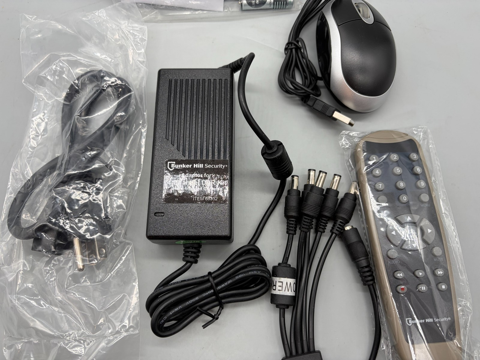 Bunker Hill 68332 Security System 500GB HD DVR 3 Cameras 4 Channel
