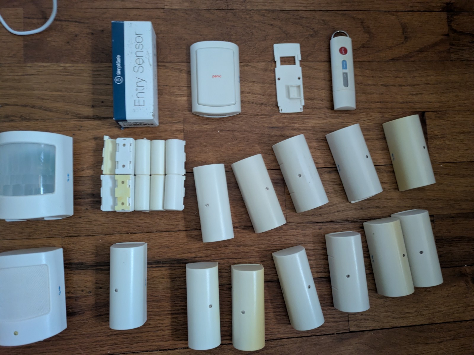 SimpliSafe 1st Generation Original Security System Mixed Lot